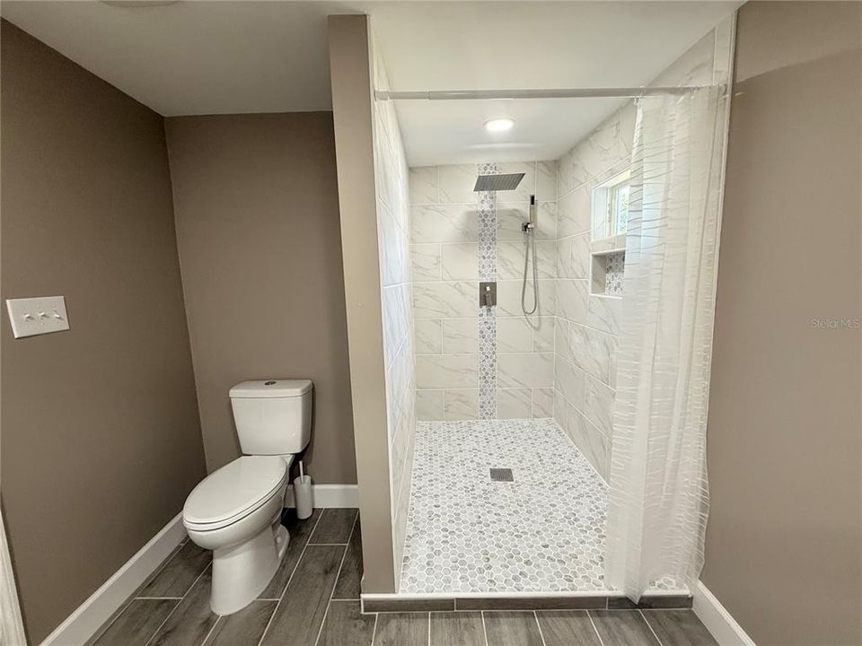 待售: $299,990 (3 贝兹, 2 浴室, 1372 平方英尺)