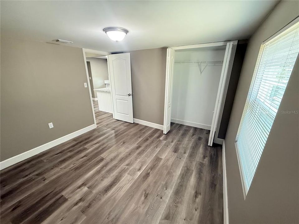 待售: $299,990 (3 贝兹, 2 浴室, 1372 平方英尺)