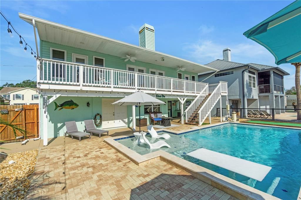 Active With Contract: $597,000 (4 beds, 3 baths, 2474 Square Feet)