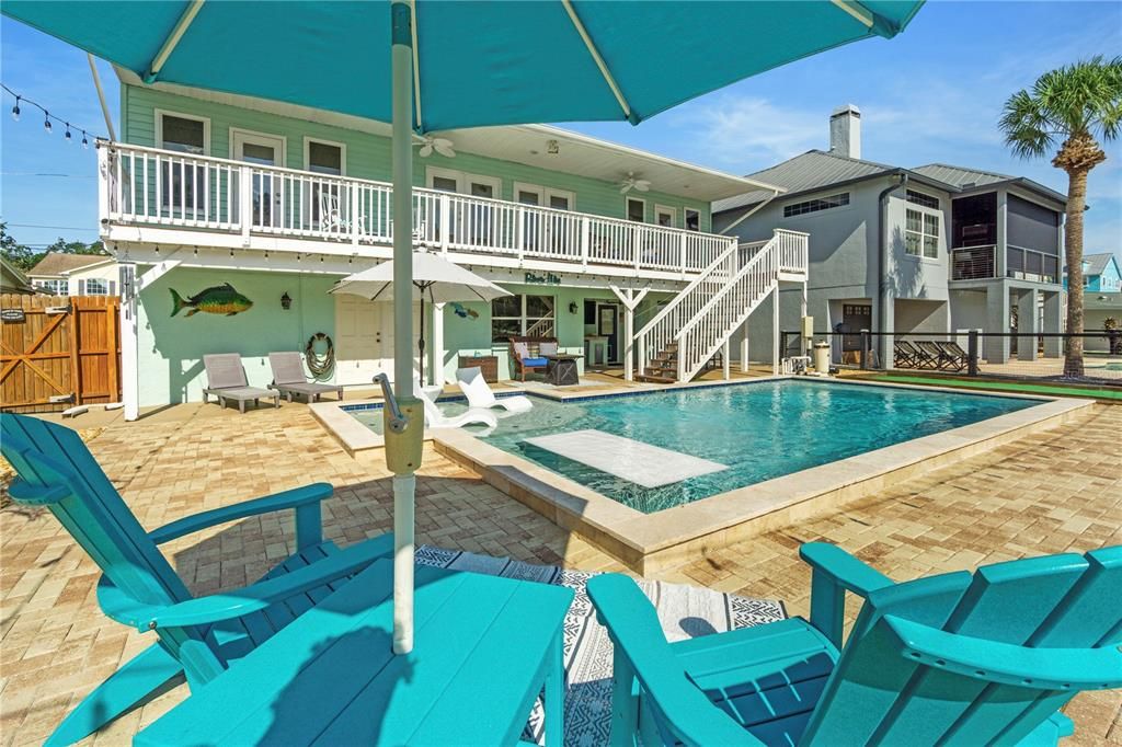 Active With Contract: $597,000 (4 beds, 3 baths, 2474 Square Feet)