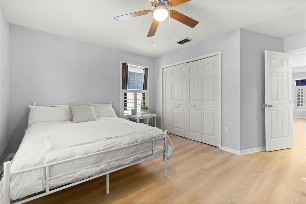 Active With Contract: $597,000 (4 beds, 3 baths, 2474 Square Feet)