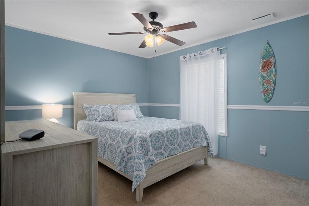 合同活跃: $269,000 (3 贝兹, 2 浴室, 1496 平方英尺)