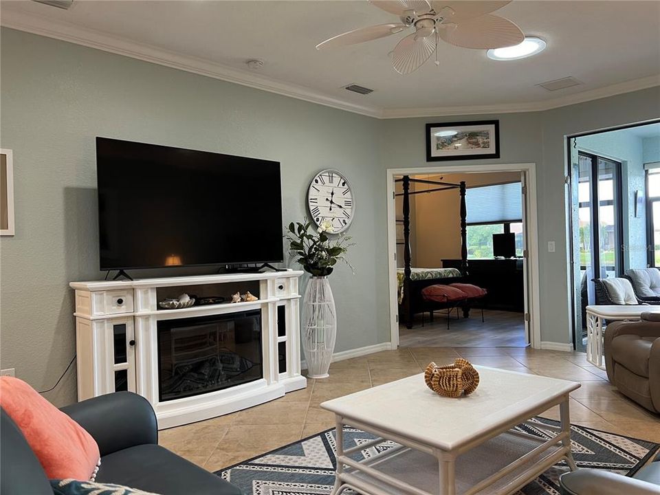 En Renta: $4,900 (3 camas, 2 baños, 1572 Pies cuadrados)