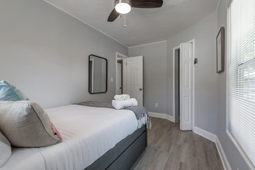 В аренду: $2,100 (1 спален, 2 ванн, 729 Квадратных фут)