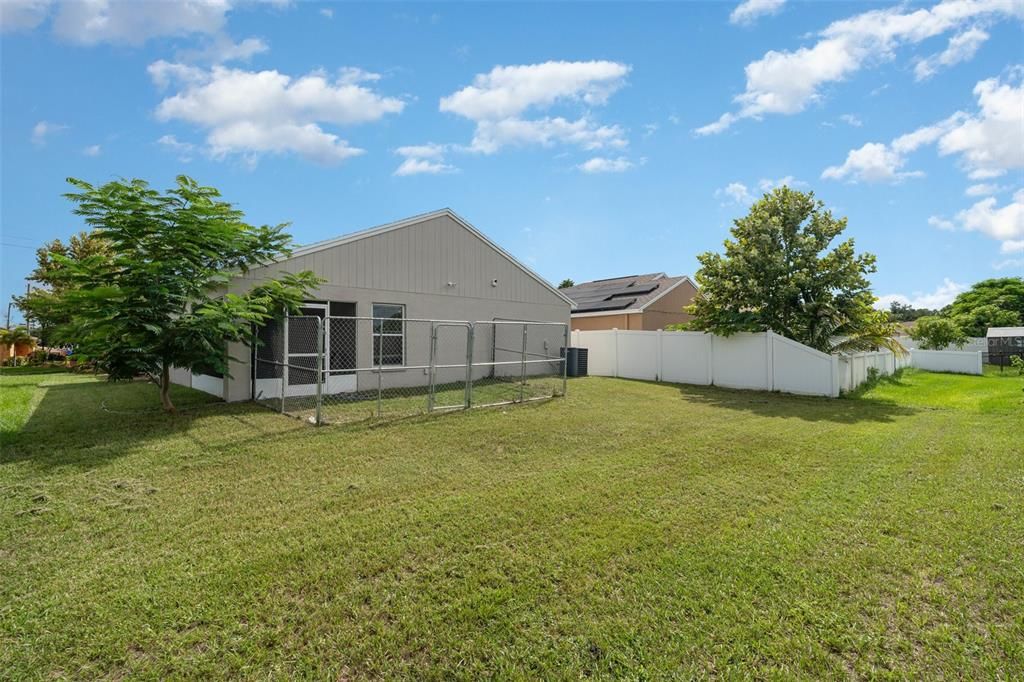 待售: $325,000 (4 贝兹, 2 浴室, 1690 平方英尺)