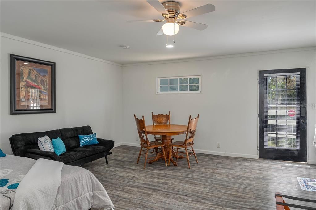 For Sale: $550,000 (4 beds, 1 baths, 2706 Square Feet)