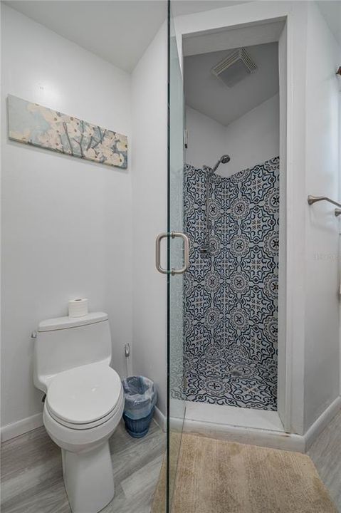 For Sale: $550,000 (4 beds, 1 baths, 2706 Square Feet)