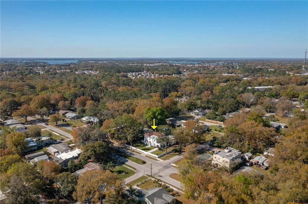 For Sale: $550,000 (4 beds, 1 baths, 2706 Square Feet)