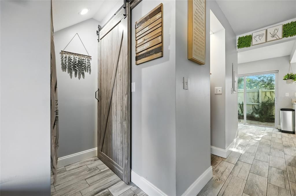 Active With Contract: $210,000 (2 beds, 2 baths, 1031 Square Feet)