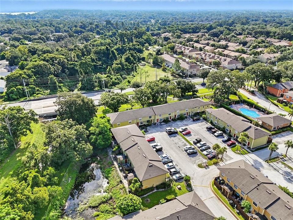 Active With Contract: $210,000 (2 beds, 2 baths, 1031 Square Feet)