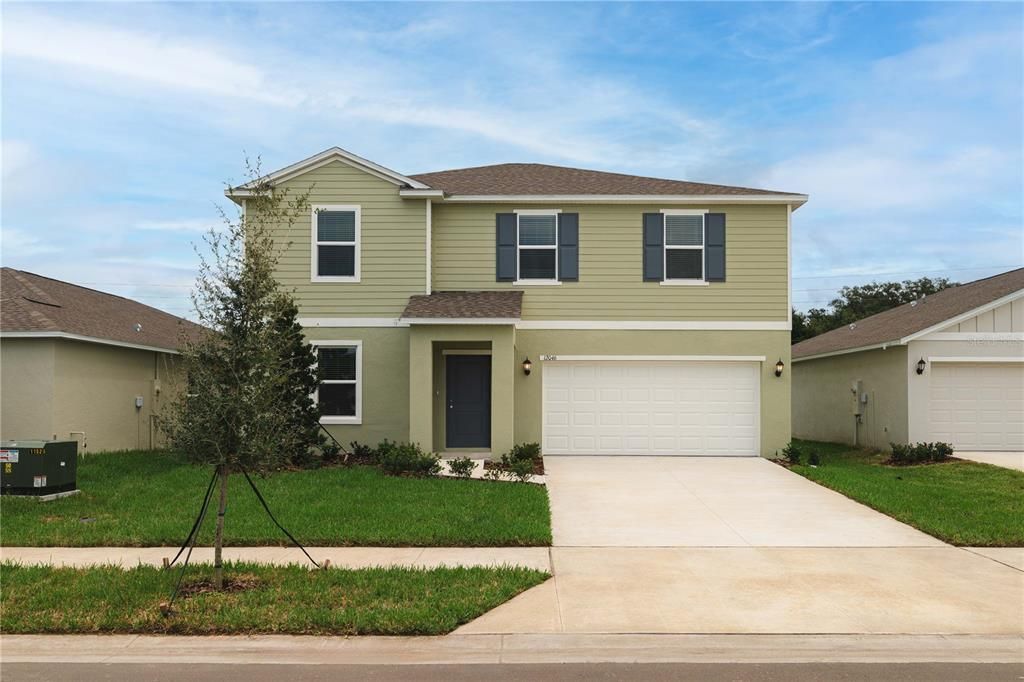 出租: $2,500 (5 贝兹, 3 浴室, 2451 平方英尺)