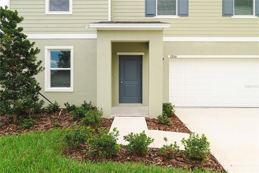 出租: $2,500 (5 贝兹, 3 浴室, 2451 平方英尺)