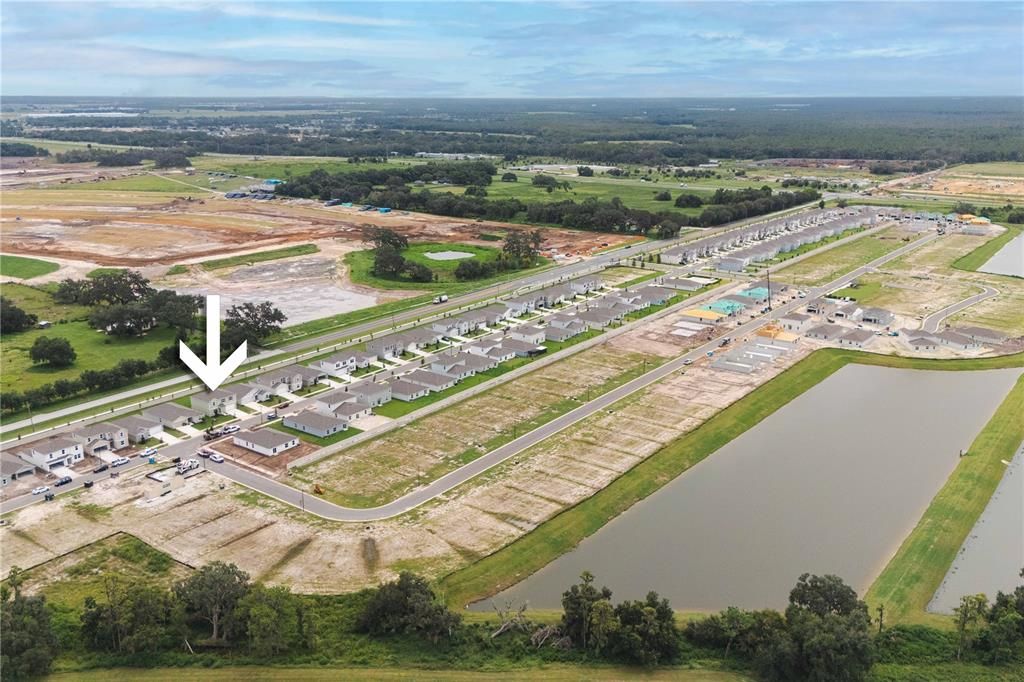 出租: $2,500 (5 贝兹, 3 浴室, 2451 平方英尺)