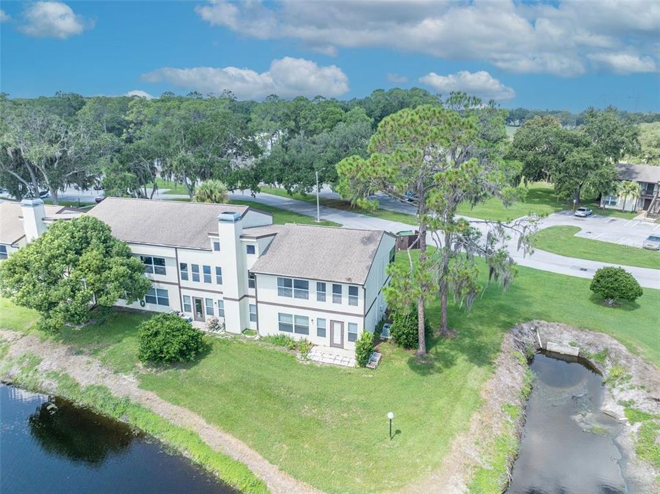 For Sale: $115,000 (1 beds, 1 baths, 872 Square Feet)