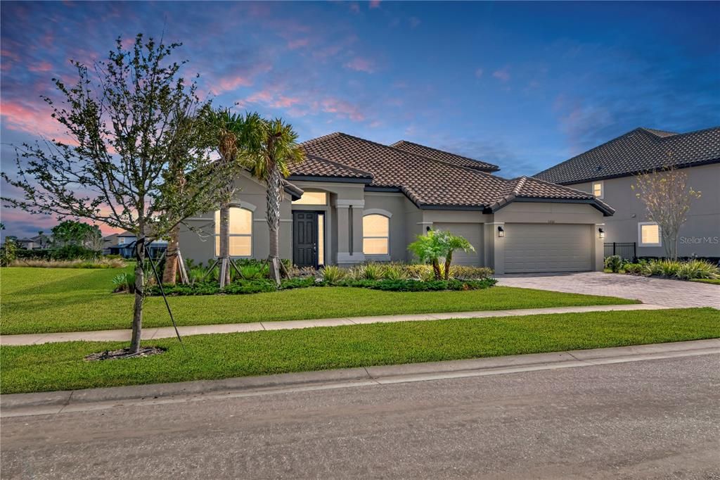 En Venta: $899,999 (5 camas, 4 baños, 3984 Pies cuadrados)