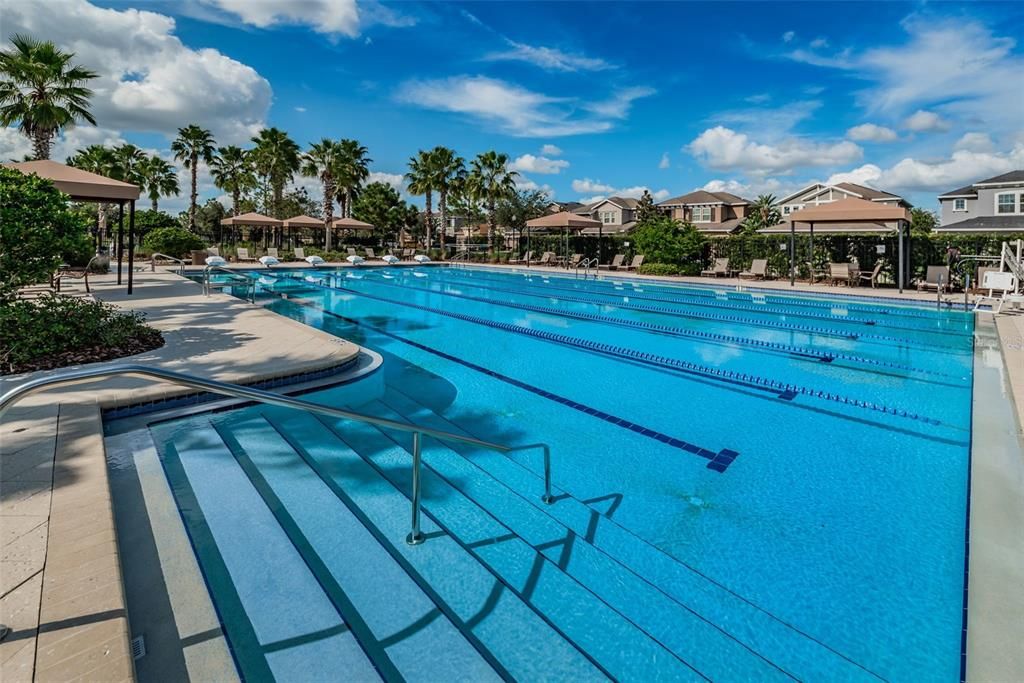 En Venta: $899,999 (5 camas, 4 baños, 3984 Pies cuadrados)