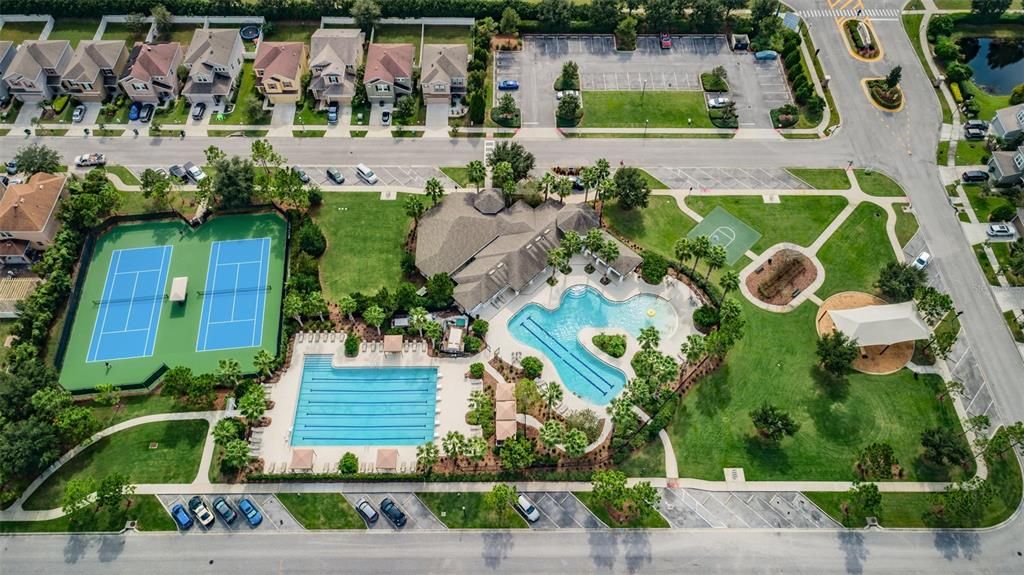 En Venta: $899,999 (5 camas, 4 baños, 3984 Pies cuadrados)