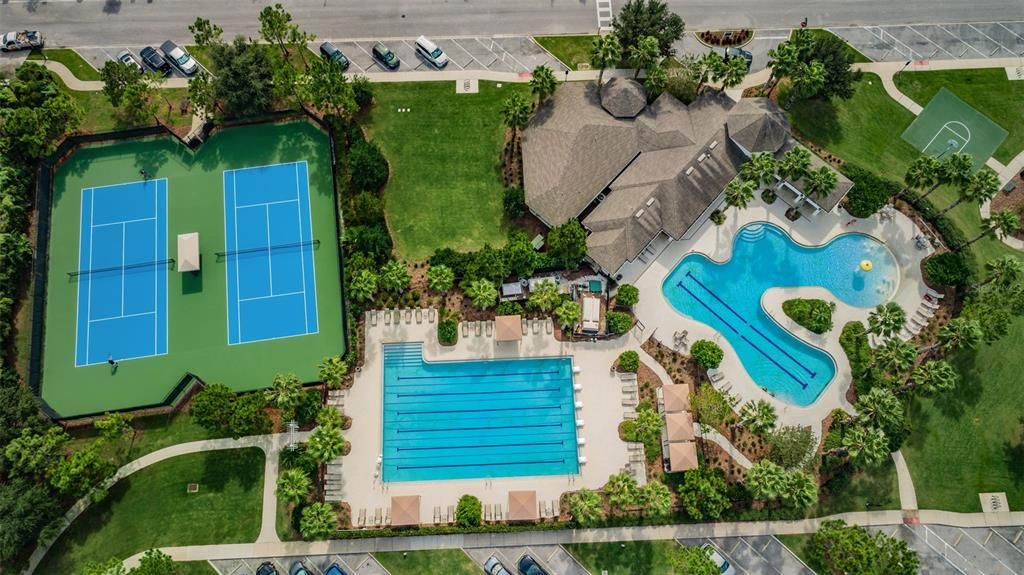 En Venta: $899,999 (5 camas, 4 baños, 3984 Pies cuadrados)