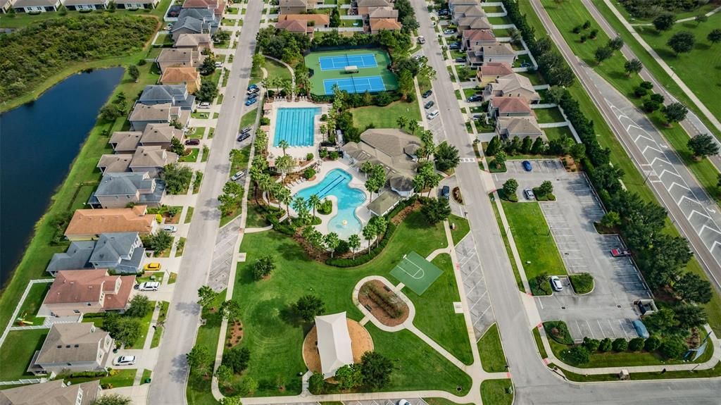 En Venta: $899,999 (5 camas, 4 baños, 3984 Pies cuadrados)