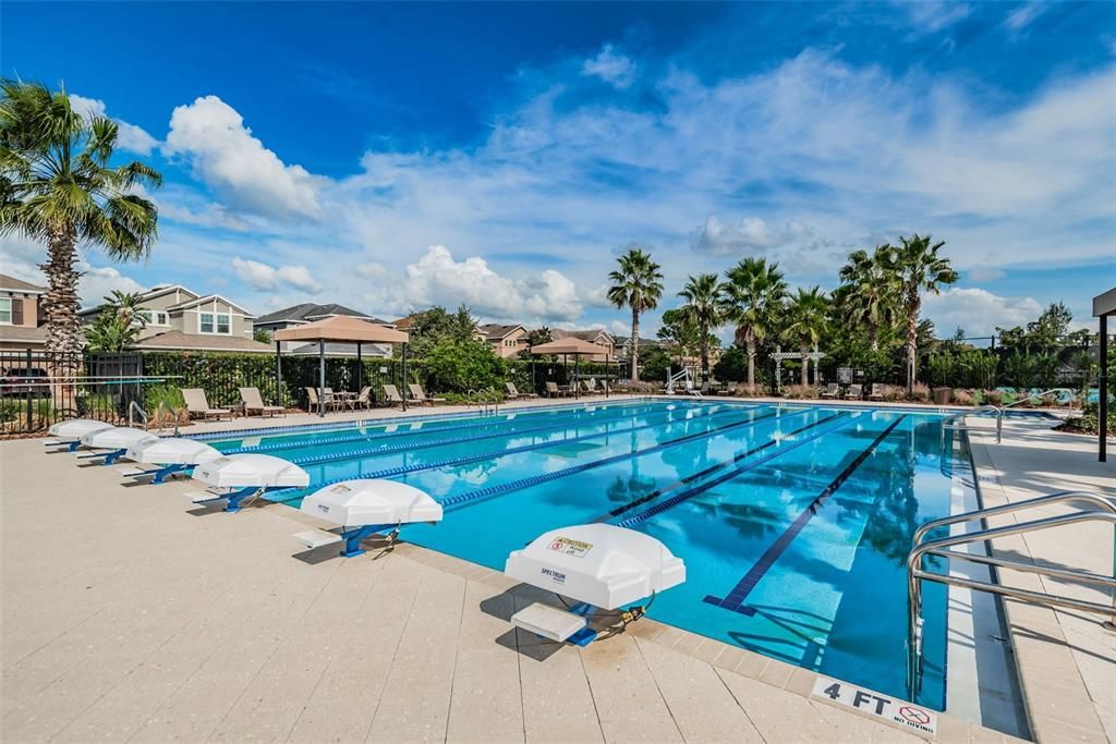 En Venta: $899,999 (5 camas, 4 baños, 3984 Pies cuadrados)