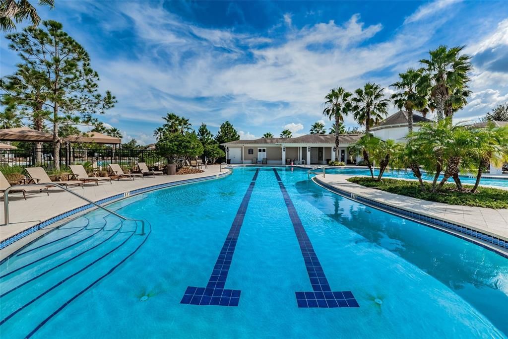 En Venta: $899,999 (5 camas, 4 baños, 3984 Pies cuadrados)