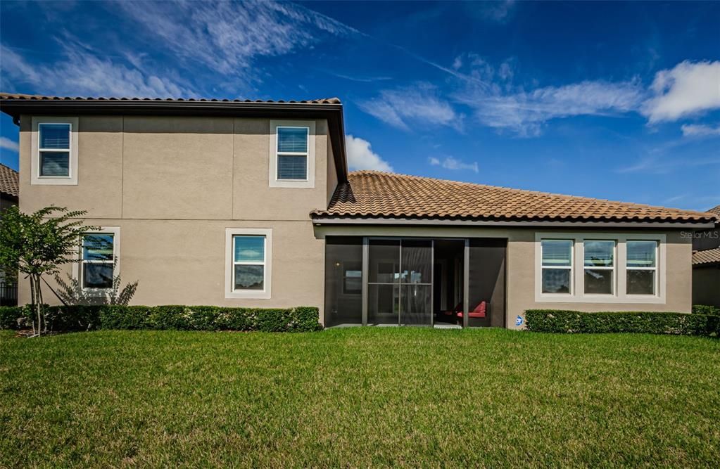 En Venta: $899,999 (5 camas, 4 baños, 3984 Pies cuadrados)