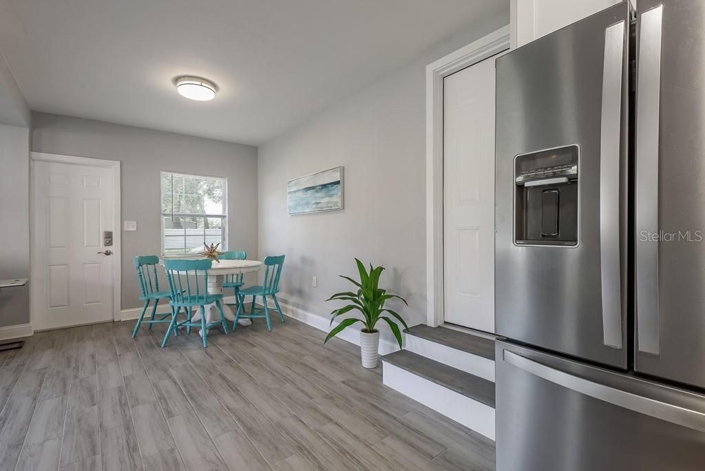 В аренду: $1,900 (1 спален, 1 ванн, 600 Квадратных фут)