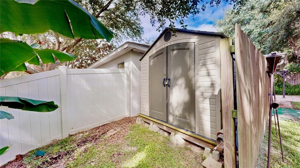 For Sale: $375,000 (3 beds, 2 baths, 1822 Square Feet)