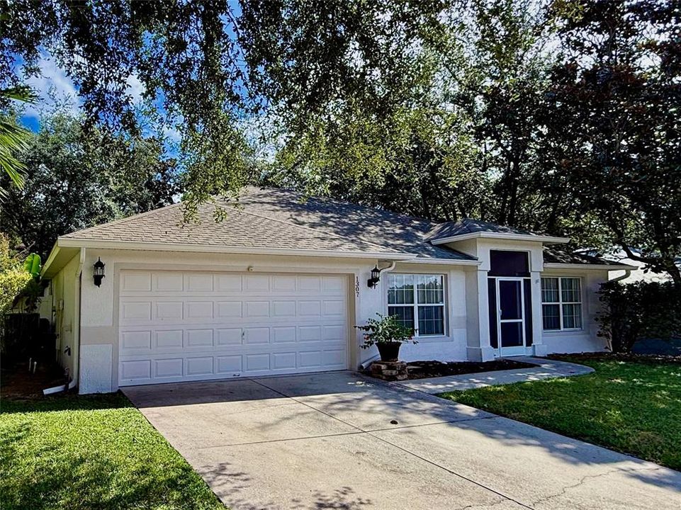 For Sale: $375,000 (3 beds, 2 baths, 1822 Square Feet)