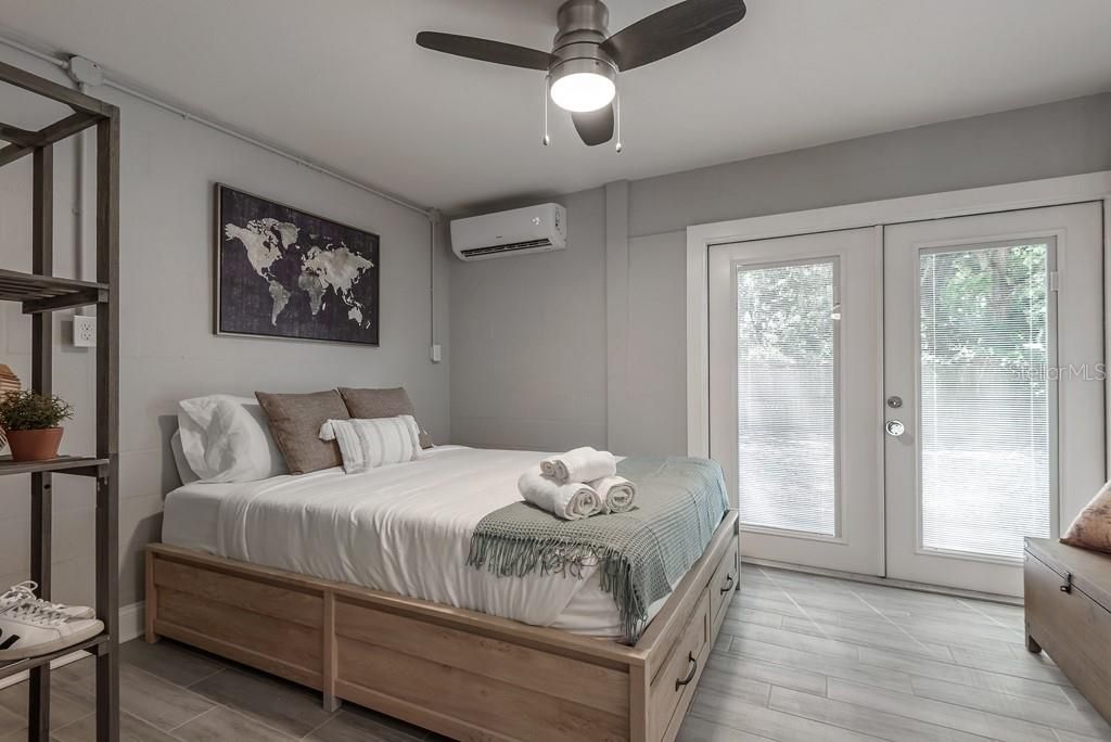 В аренду: $2,000 (1 спален, 1 ванн, 600 Квадратных фут)