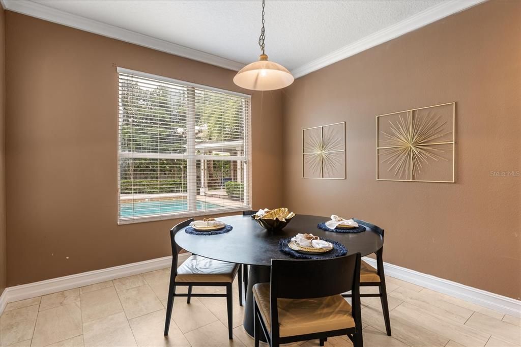 待售: $899,000 (7 贝兹, 5 浴室, 3753 平方英尺)