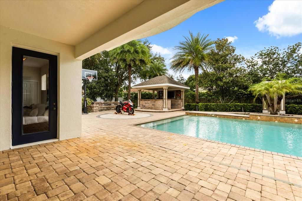 待售: $899,000 (7 贝兹, 5 浴室, 3753 平方英尺)