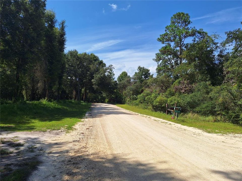 En Venta: $47,500 (2.83 acres)