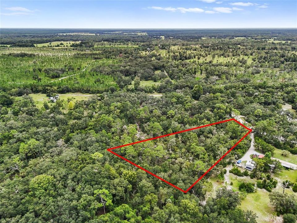 En Venta: $47,500 (2.83 acres)