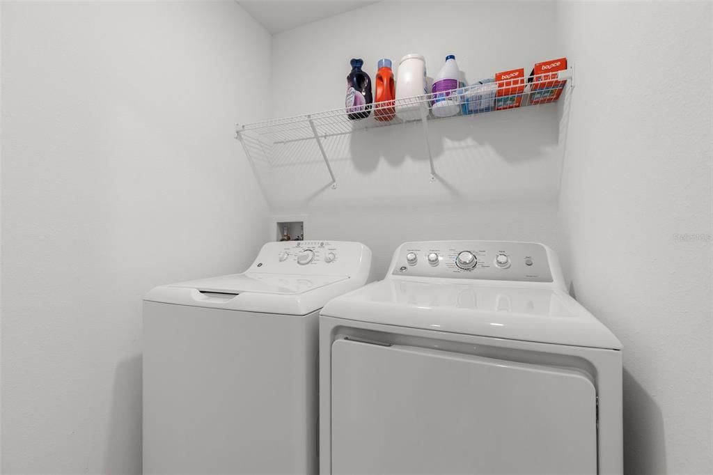 For Sale: $330,000 (2 beds, 2 baths, 1541 Square Feet)