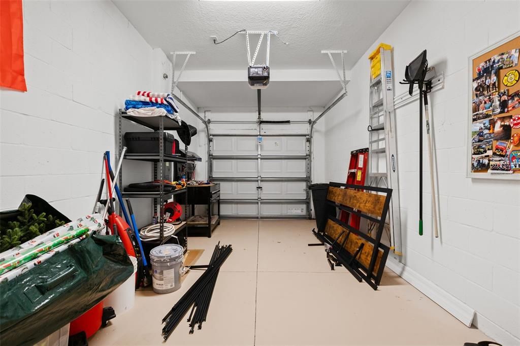 For Sale: $330,000 (2 beds, 2 baths, 1541 Square Feet)