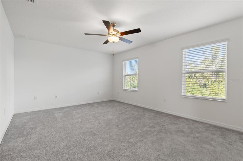 For Sale: $330,000 (2 beds, 2 baths, 1541 Square Feet)