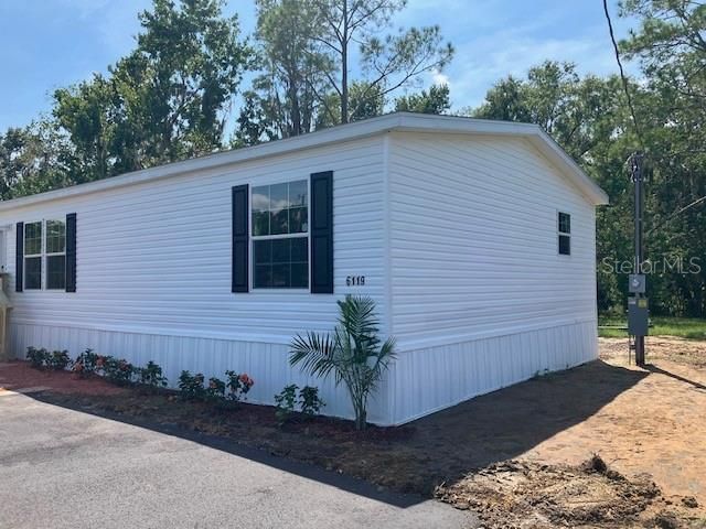 For Sale: $299,000 (3 beds, 2 baths, 1512 Square Feet)