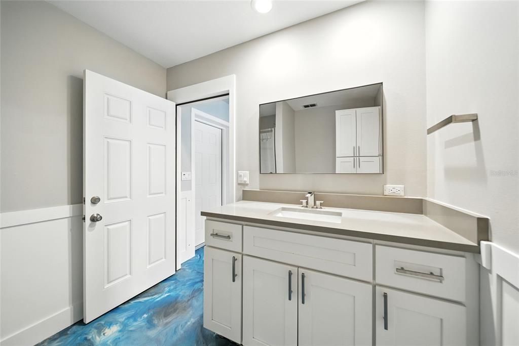 На продажу: $2,500,000 (4 спален, 3 ванн, 4394 Квадратных фут)