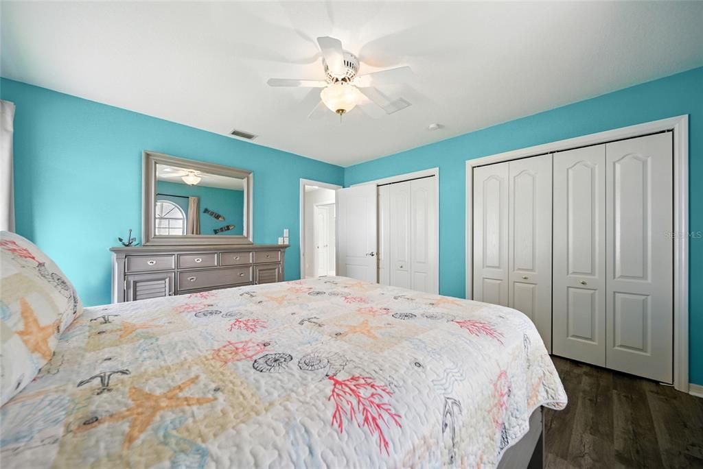 На продажу: $2,500,000 (4 спален, 3 ванн, 4394 Квадратных фут)