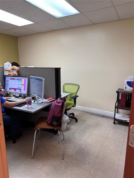 Activo con contrato: $599,000 (0 camas, 0 baños, 2460 Pies cuadrados)