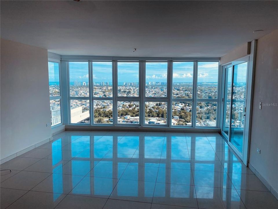 For Rent: $5,000 (3 beds, 2 baths, 213.68 Square Feet)