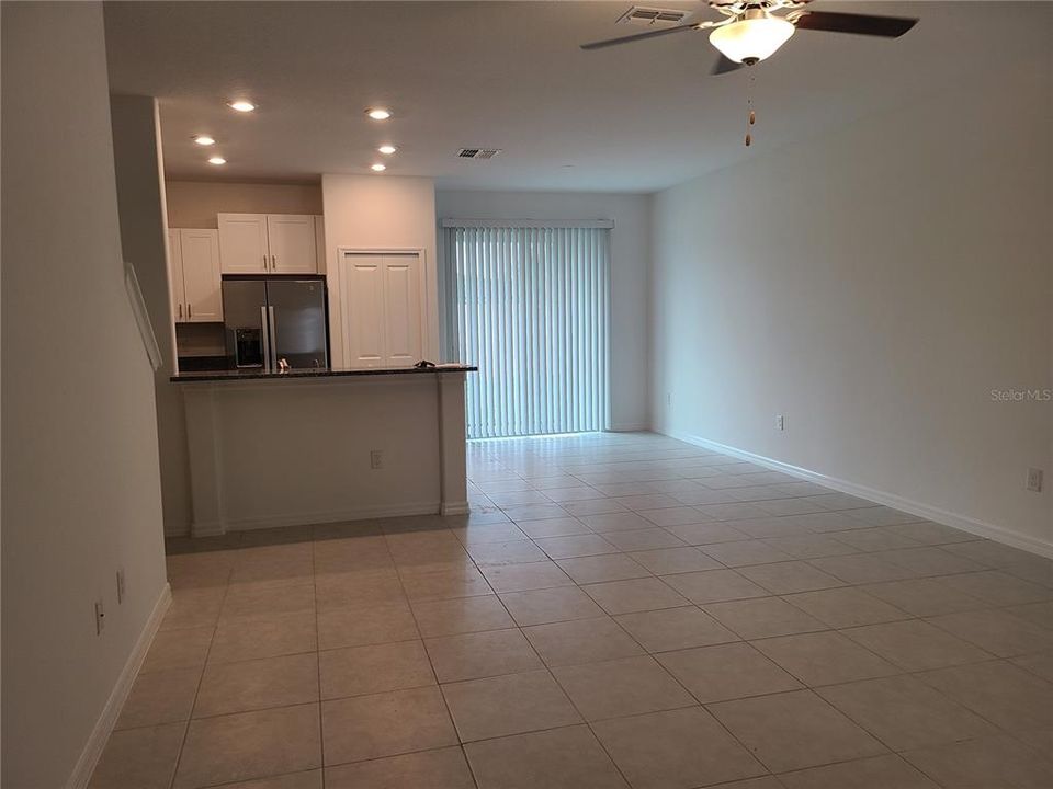 Active With Contract: $2,200 (3 beds, 2 baths, 1666 Square Feet)