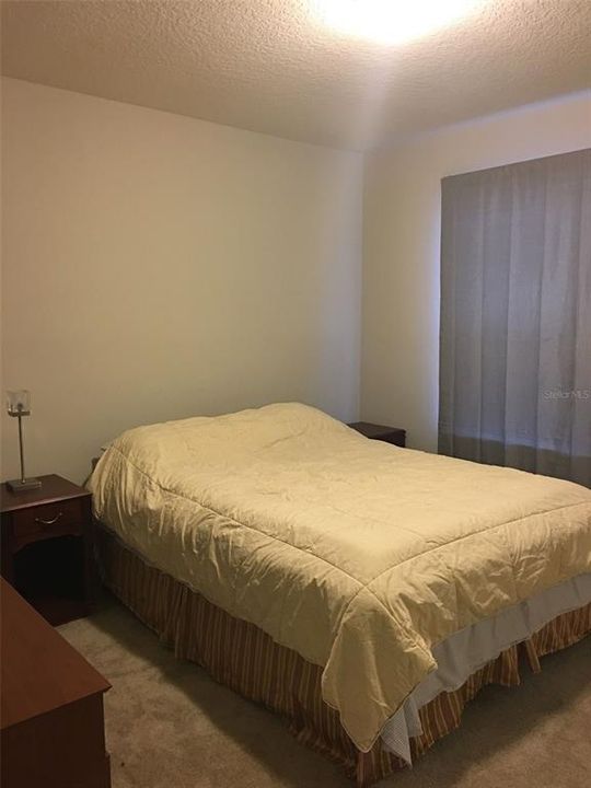 合同活跃: $1,950 (2 贝兹, 2 浴室, 1617 平方英尺)