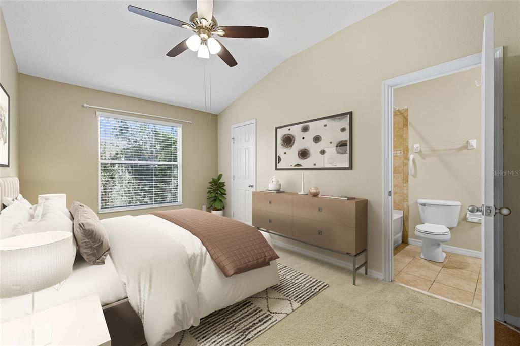 Active With Contract: $227,000 (2 beds, 2 baths, 1248 Square Feet)