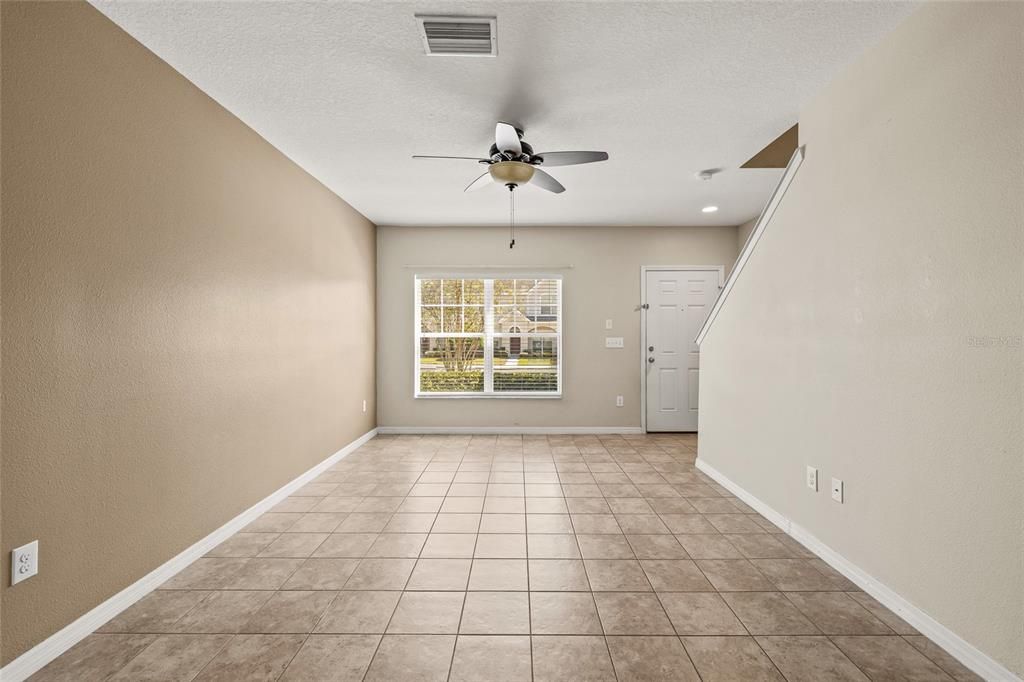 Active With Contract: $227,000 (2 beds, 2 baths, 1248 Square Feet)