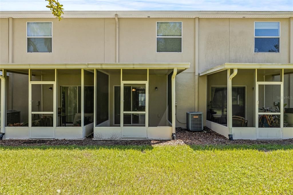 Active With Contract: $227,000 (2 beds, 2 baths, 1248 Square Feet)