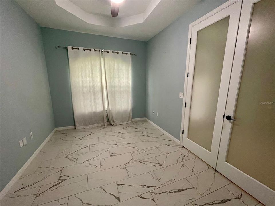 Под контрактом: $425,000 (4 спален, 3 ванн, 2649 Квадратных фут)