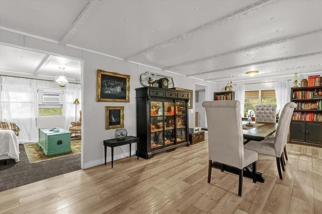 En Venta: $390,000 (3 camas, 2 baños, 1440 Pies cuadrados)