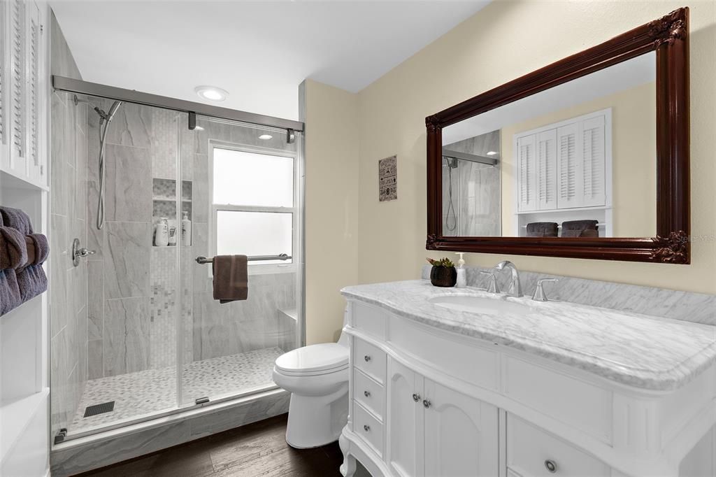 На продажу: $2,295,000 (5 спален, 4 ванн, 3156 Квадратных фут)